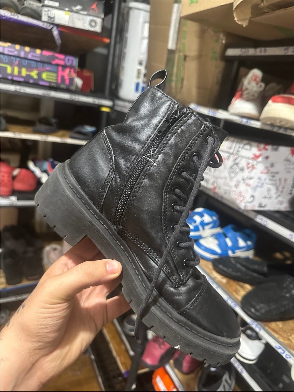 Men's Black Lace-Up Combat Boots - Durable Urban Style